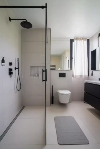 Walk-In Shower